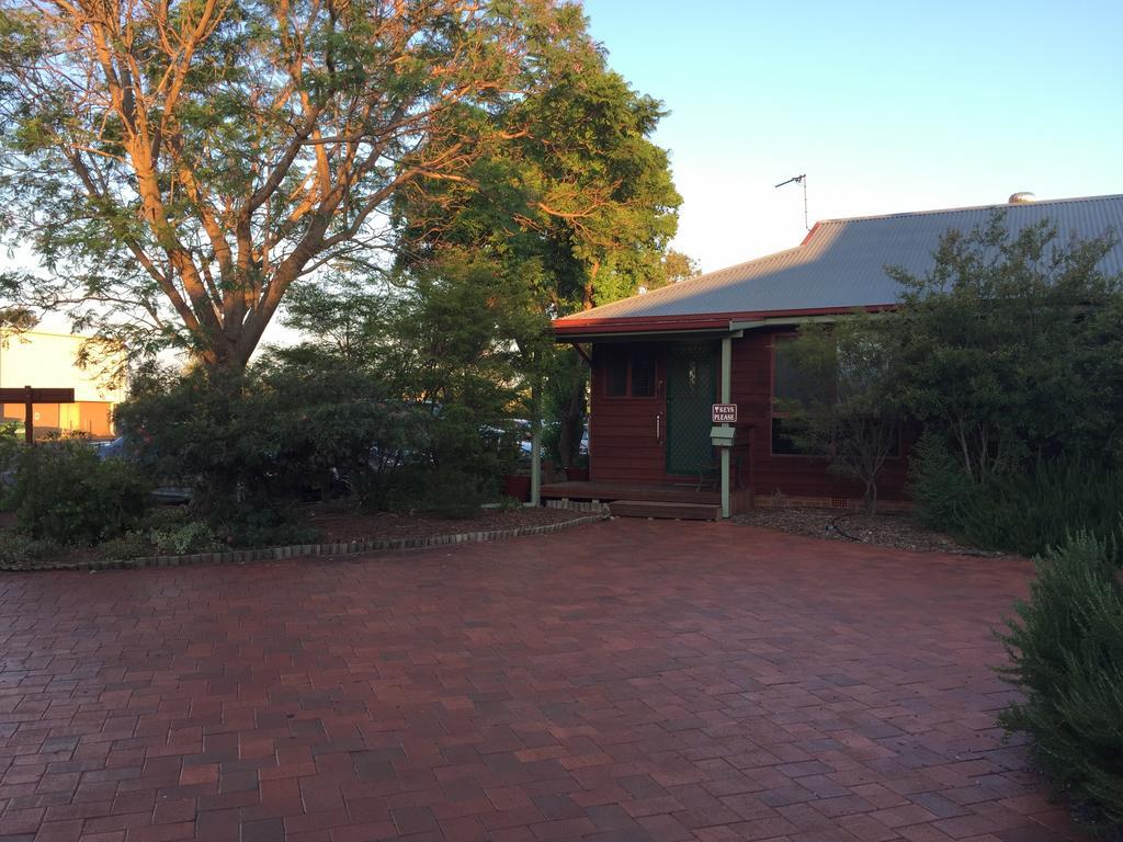 Aussie Cabins Ξενοδοχείο Ντούμπο Εξωτερικό φωτογραφία